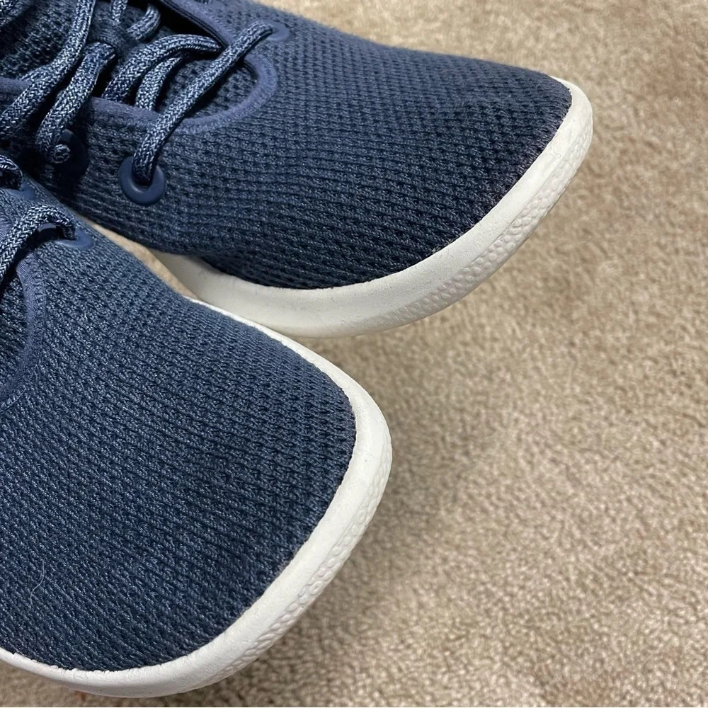 Allbirds Men's Tree Runners Marine Blue (White Sole) size 11 - Picture 10 of 15